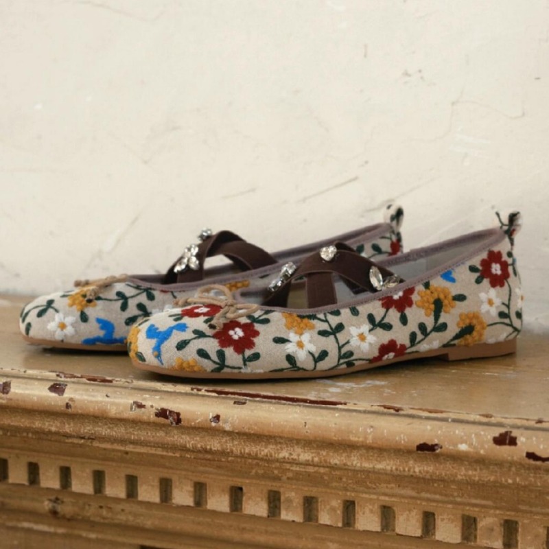 Embroidery Flower Ballet Flats – Embroidery Designer Bewertung und Preis