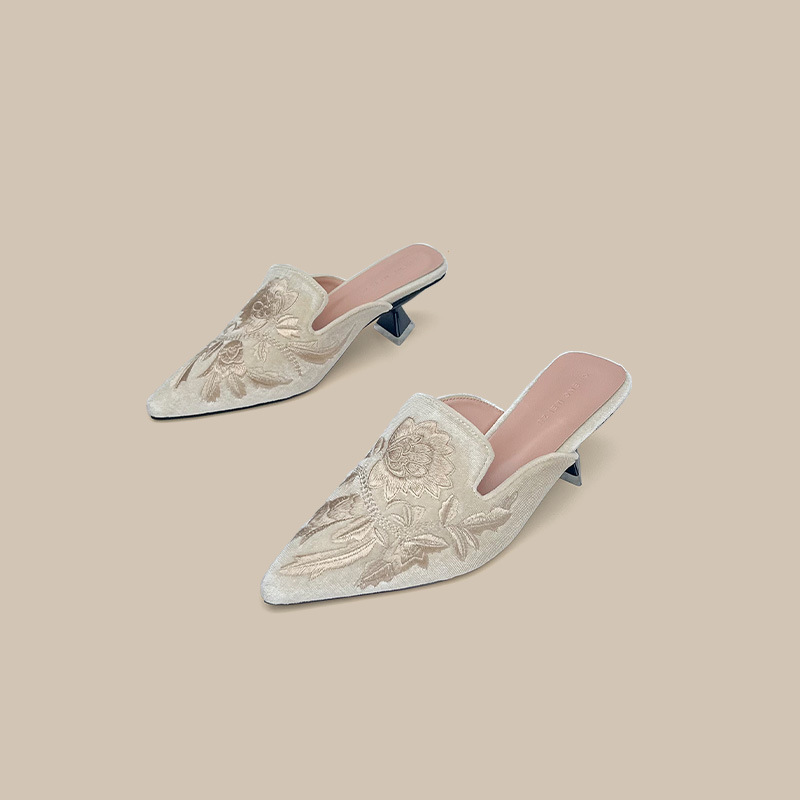 Embroidery Velour Women Shoes  – Embroidery Designer Bewertung und Preis