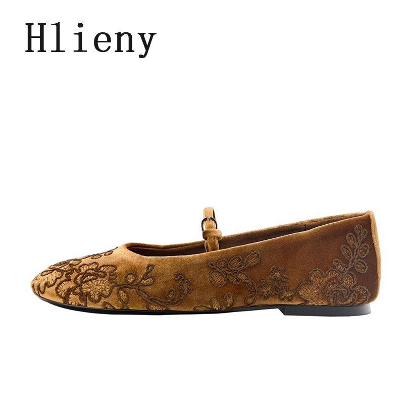 Hlieny 2026 Summer Women Mary  – Embroidery Designer Bewertung und Preis