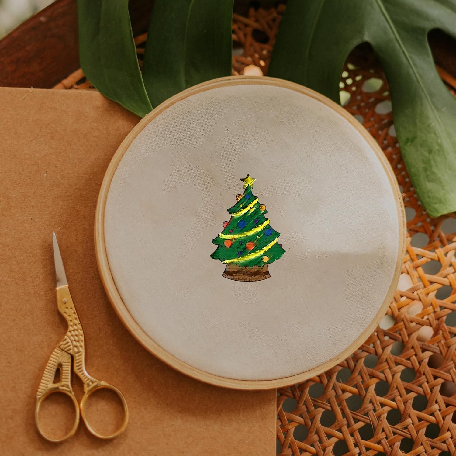 Christmas Handmade Embroidery  – Embroidery Meaning Bewertung und Preis
