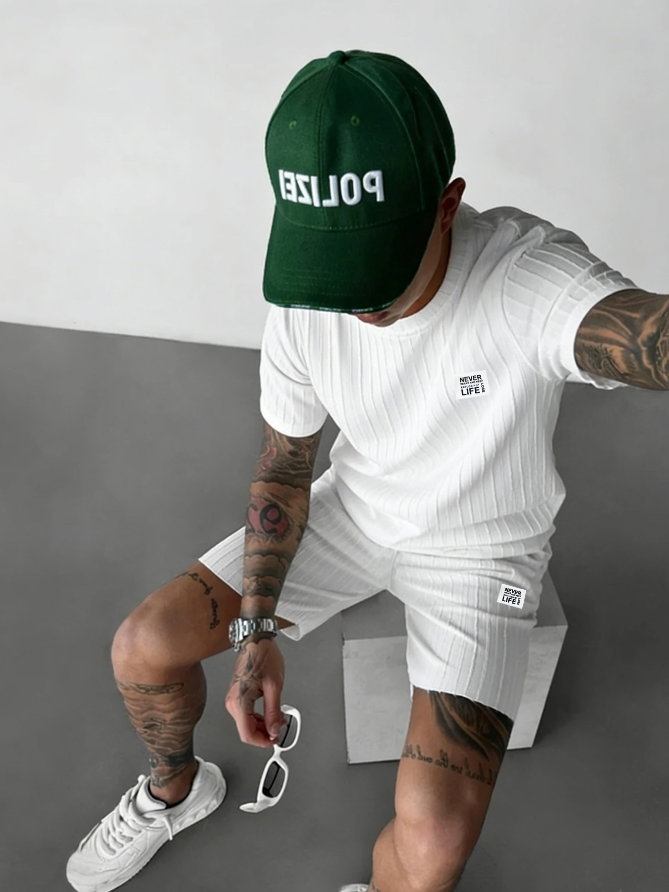 Men's Textured “Never Lose You – Embroidery Tshirt Bewertung und Preis