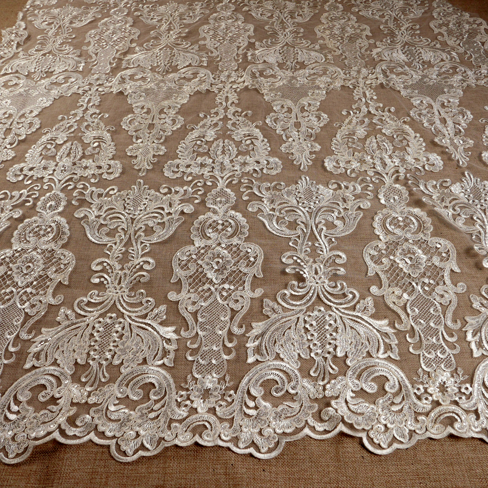 HelluyerDc ivory,black sequins – Embroidery Converter Bewertung und Preis