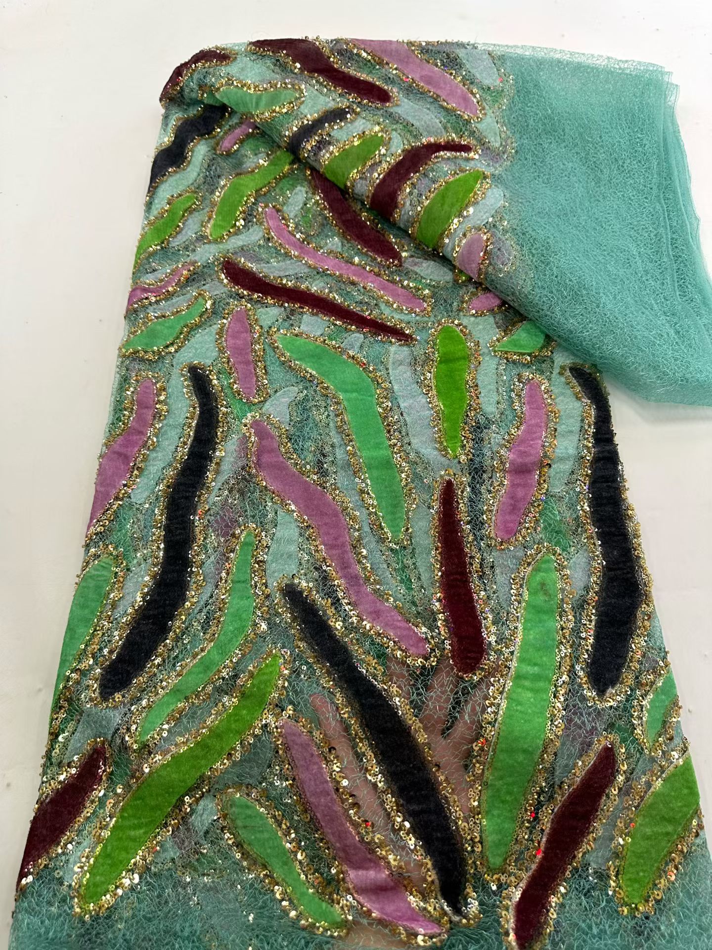 Latest African Sequins Lace Fa – Embroidery Net Dress Bewertung und Preis