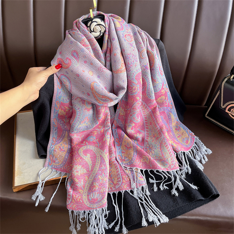Luxury Embroidery Cashmere Win – Embroidery Hijab Bewertung und Preis